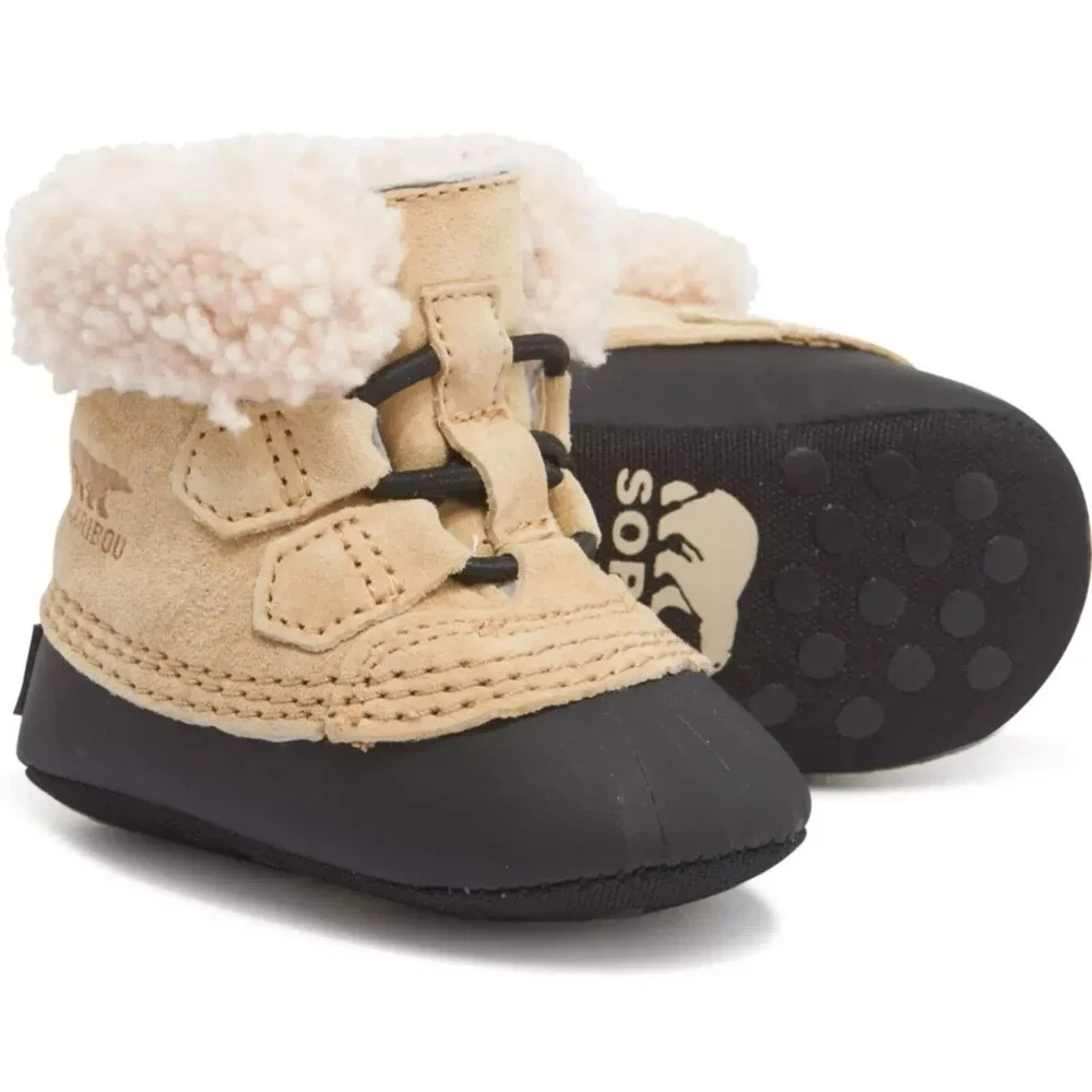 Sorel. Caribootie Infant Booties, Size 2 (0-6 months), Curry/Black, New in Box